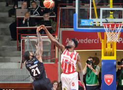 Openjobmetis Varese - Dolomiti En. Trento 93-66