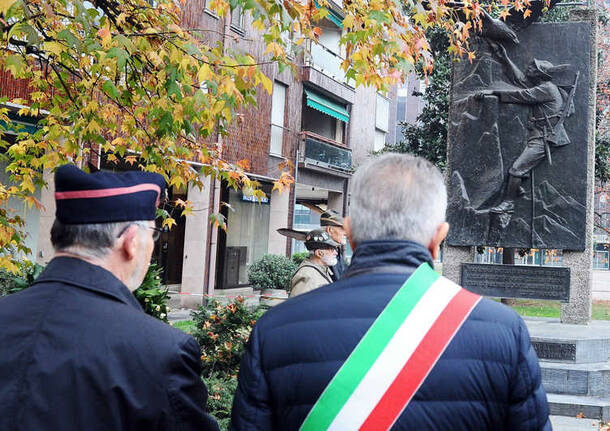 4 Novembre : Corone ai Caduti