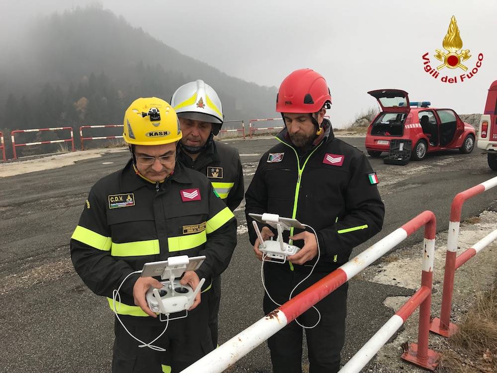 Incendio di Mondonico, drone dei Vigili del Fuoco al lavoro 