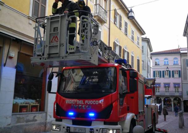 Interventi dei vigili del fuoco per il vento, 13 novembre 2017