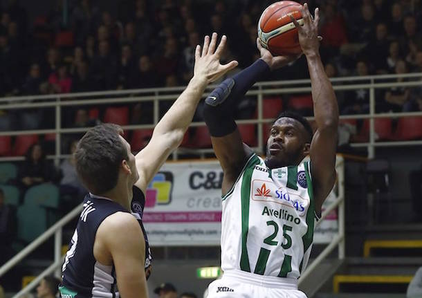 jason rich basket avellino