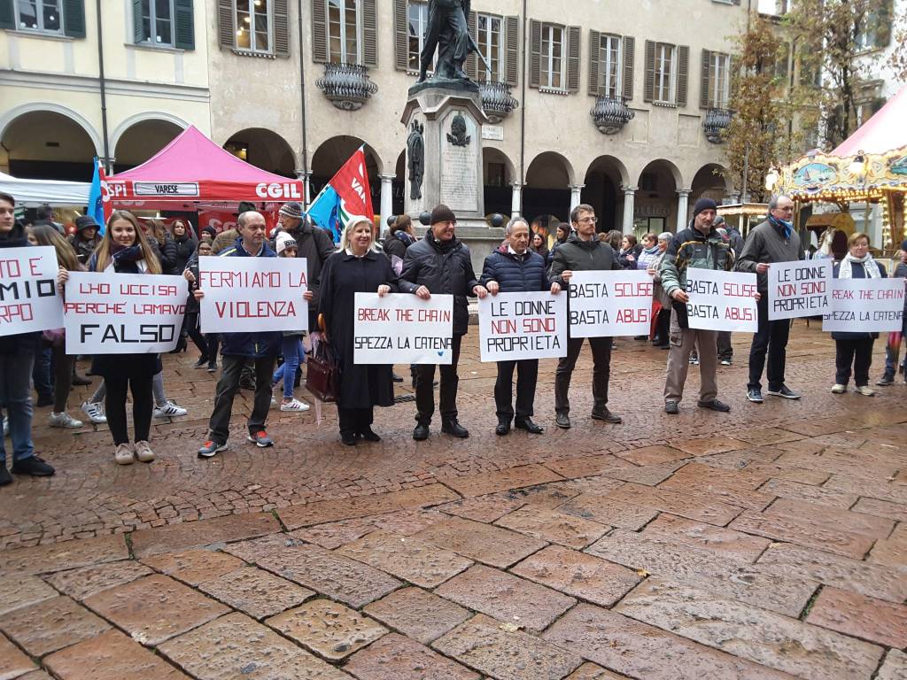 Sindacati in piazza contro la violenza di genere