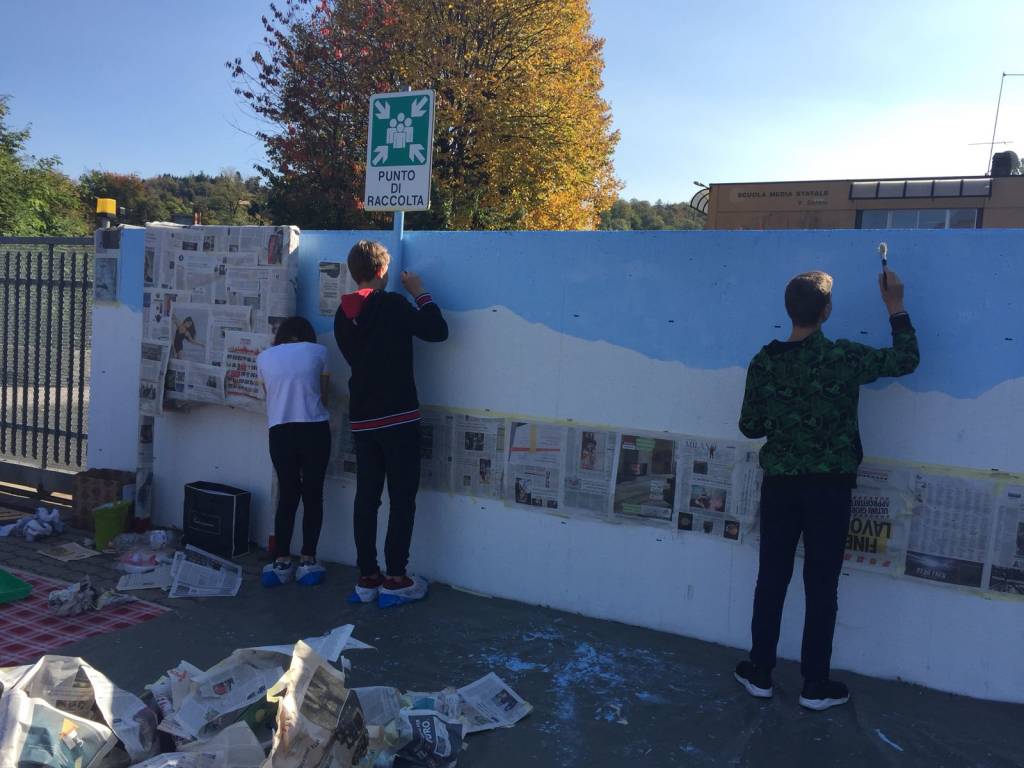 Un murales e una poesia per abbellire la scuola Sereni