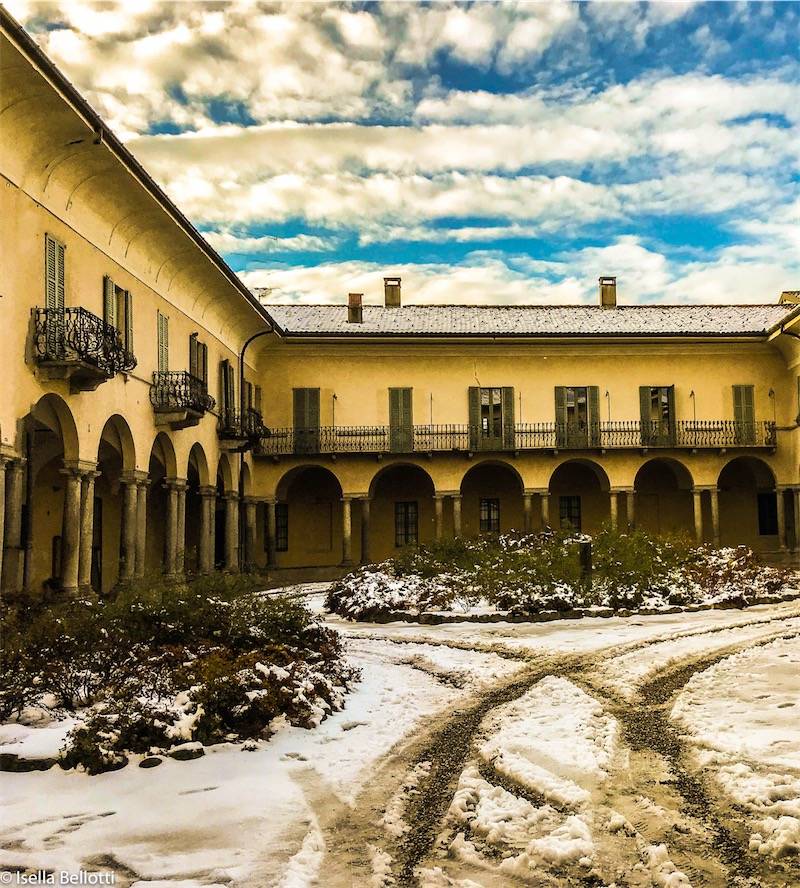 VARESE