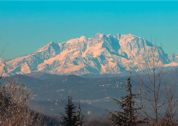 PANORAMA Monte Rosa visto Da BUGUGGIATE