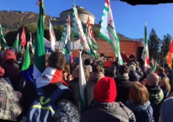 La manifestazione anti-fascista a Como