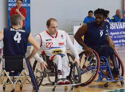cimberio basket in carrozzina handicap sport varese roncari