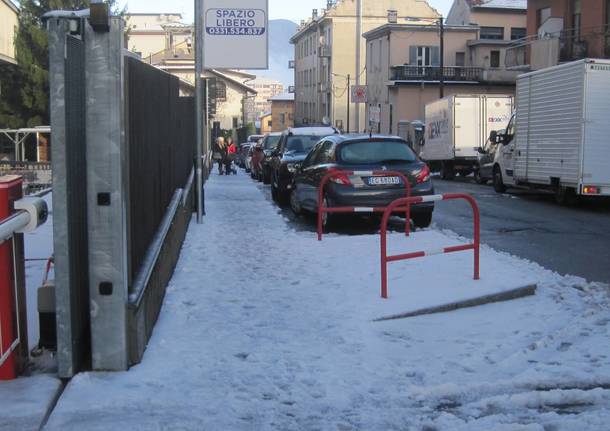 Dal Ponte al Comune, la situazione neve su strade e marciapiedi di Varese