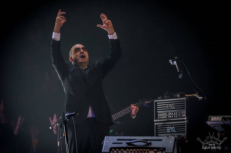 Elio e Le Storie Tese in concerto al Mediolanum 