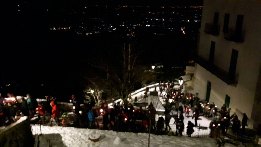 Fiaccolata al sacro Monte 2017
