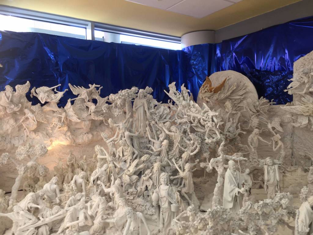 Il presepe di gesso dell'ospedale di Circolo