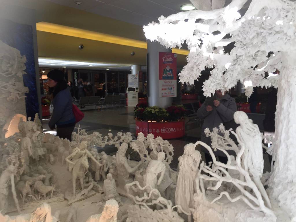Il presepe di gesso dell'ospedale di Circolo