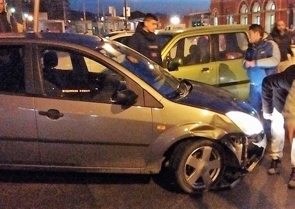 incidente stazione ferrovie nord varese