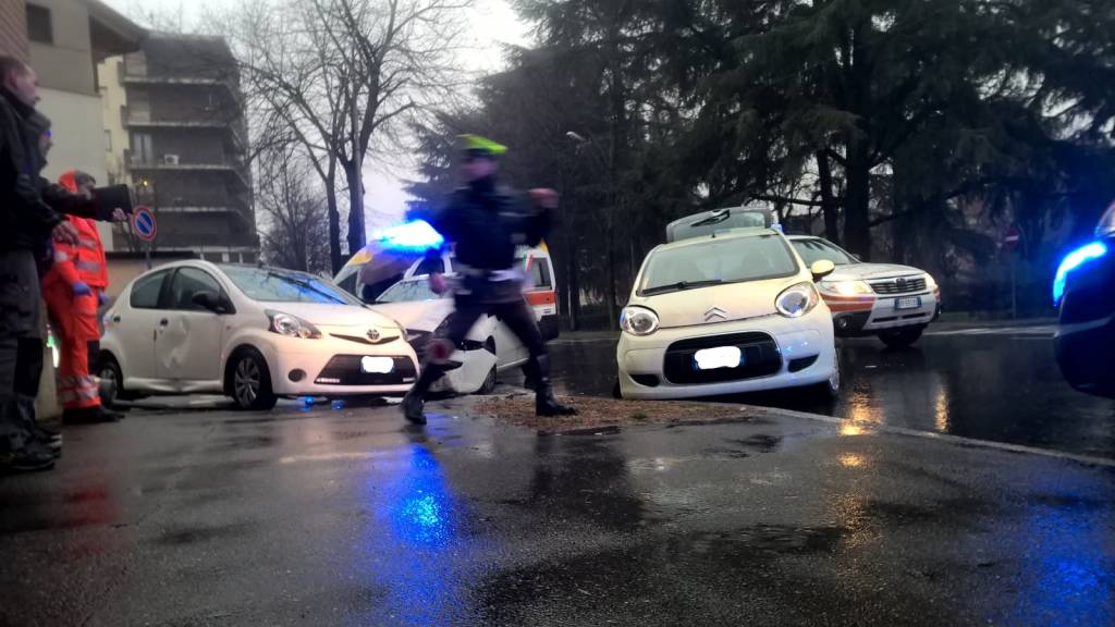 incidente viale diaz busto arsizio