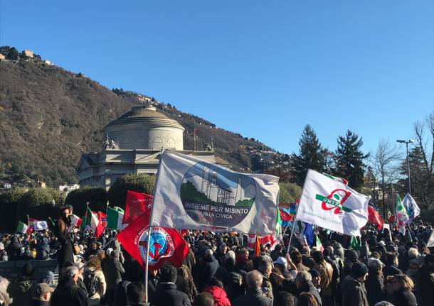 La manifestazione anti-fascista a Como