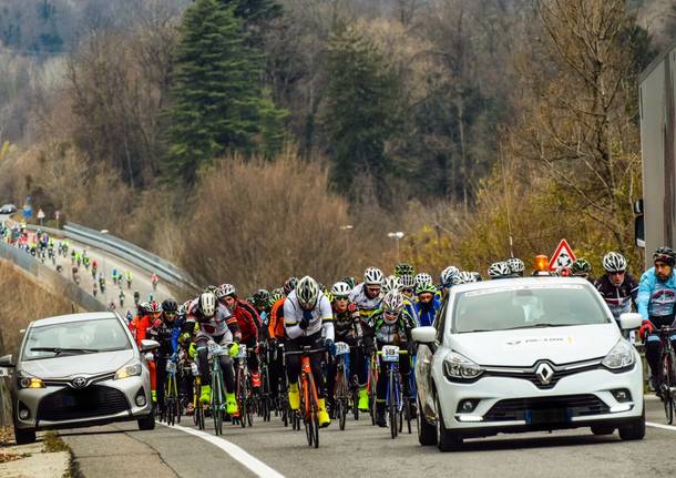 In tantissimi alla “pedala coi campioni” di Brinzio