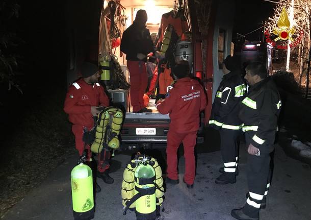 Recuperato un cadavere nel lago Maggiore