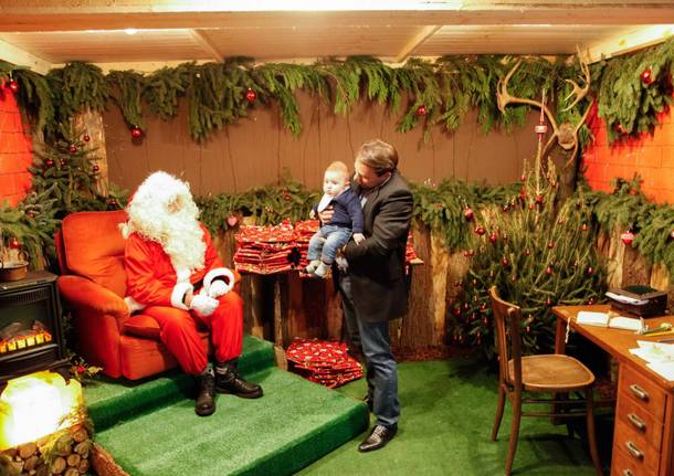 villaggio babbo natale all'ert di somma