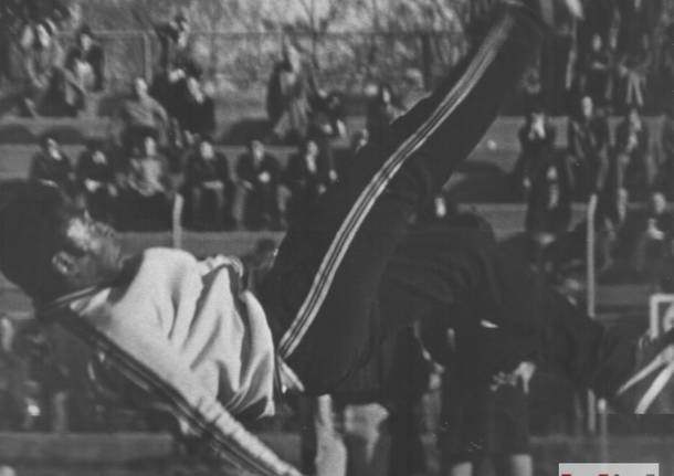 Calcio Pelé stadio Speroni Busto Arsizio 1975