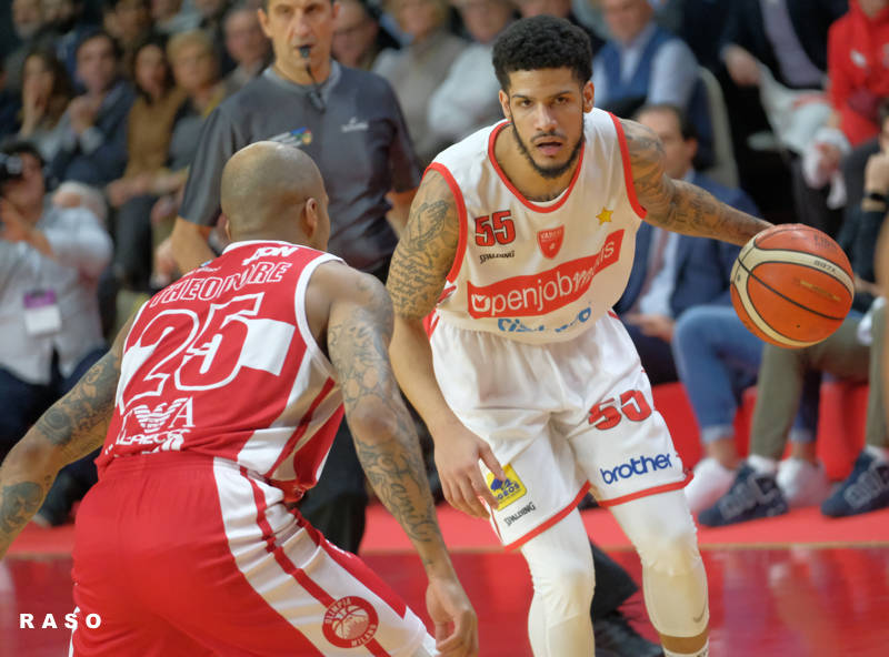 Openjobmetis Varese - EA7 Milano 76-72