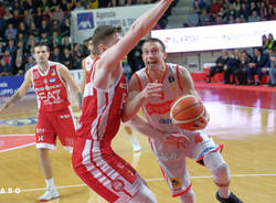 Openjobmetis Varese - EA7 Milano 76-72