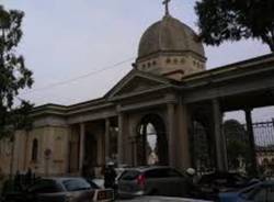 Chiusi al cimitero, tre saronnesi liberati dai vigili