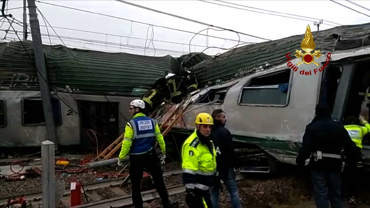 deragliamento treno