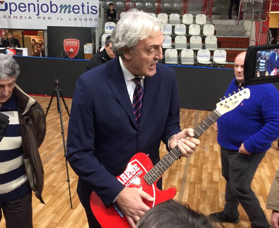 Dino Meneghin Gianmarco Pozzecco basket 