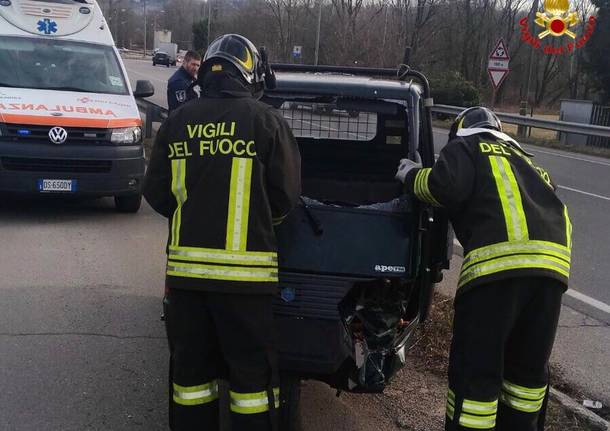 Incidente in via Pisna, due feriti