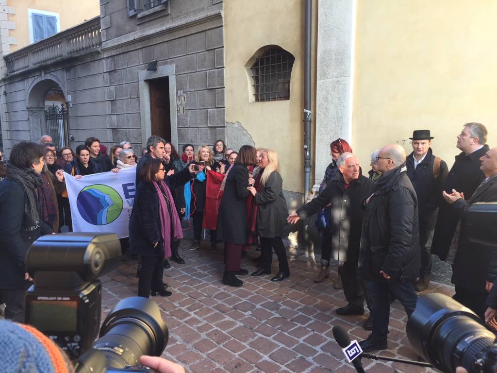 laura boldrini gioeubia busto arsizio 28 gennaio 2018