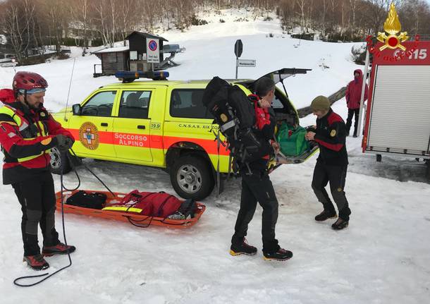 Infortunio sui monti del Luinese, turista portata a valle