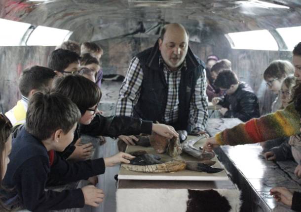 Il bus museo sulla preistoria