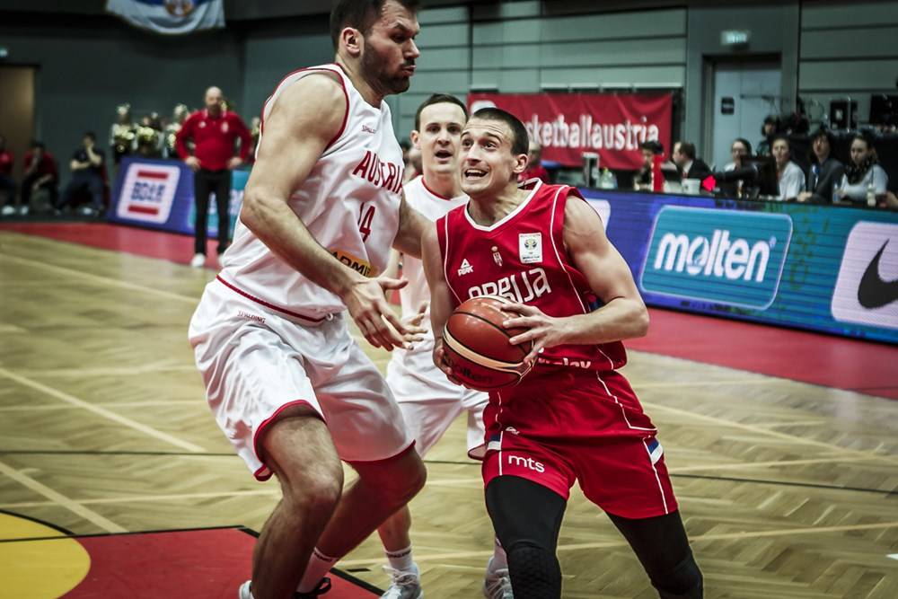 Avramovic, esordio in Nazionale