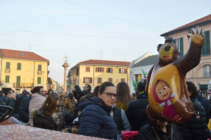 DSC 2440