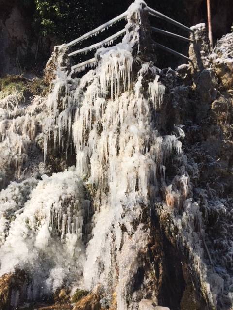 grotte valganna ghiaccio inverno burian