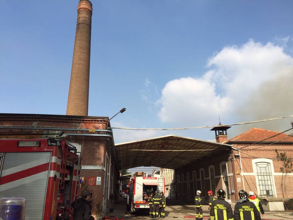 Incendio a Solbiate Olona