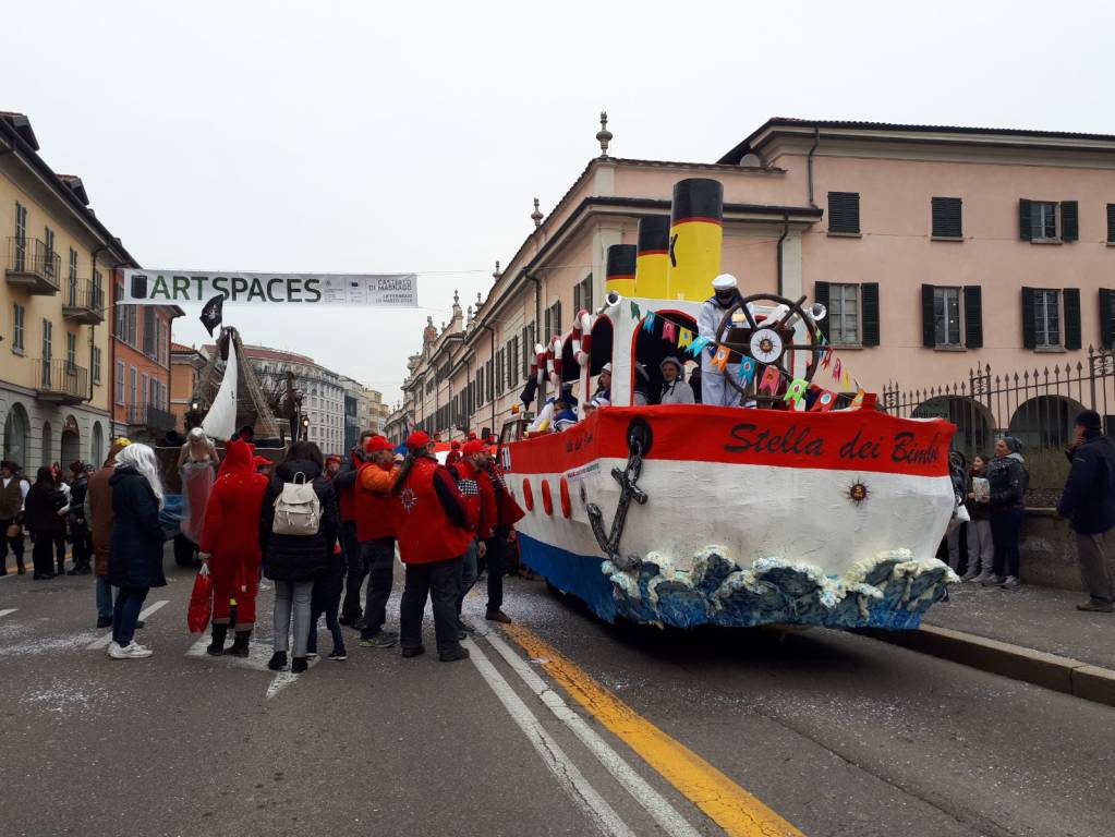 La sfilata del Carnevale 2018 a Varese