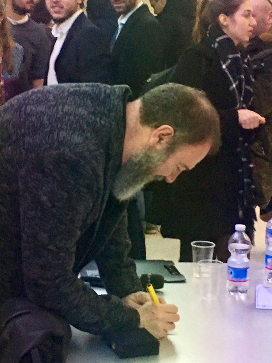 Milano - Carlo Lucarelli premiato alla Bocconi