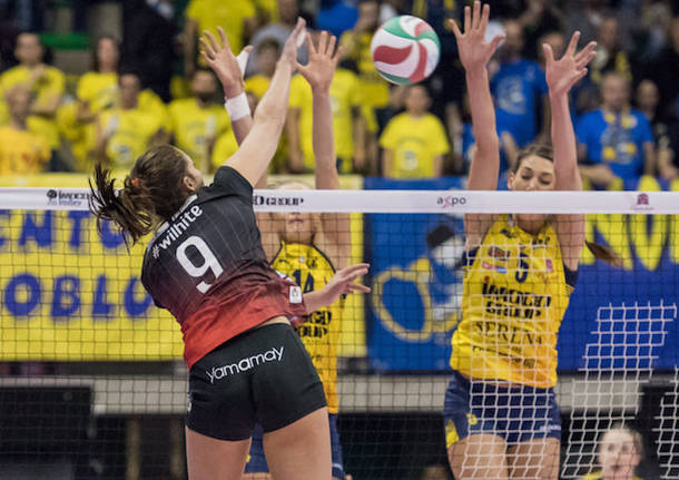 whilite uyba imoco pallavolo