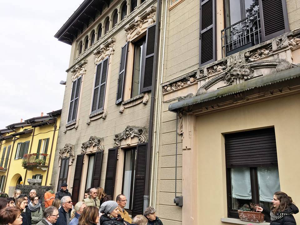 azzate visita turistica studenti isis stein
