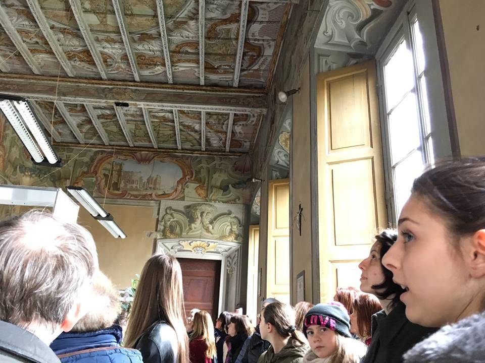 azzate visita turistica studenti isis stein