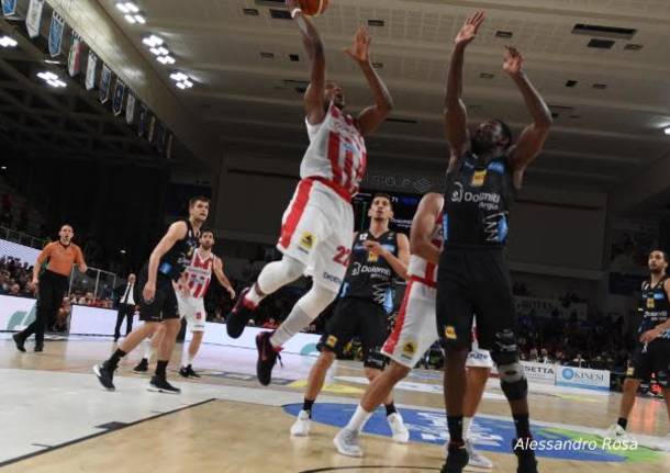 Dolomiti Energia Trentino – Openjobmetsi Varese 82-74