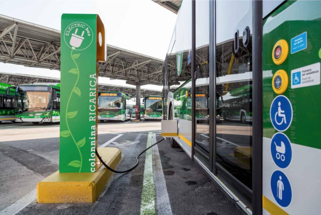 A Milano arrivano i bus elettrici