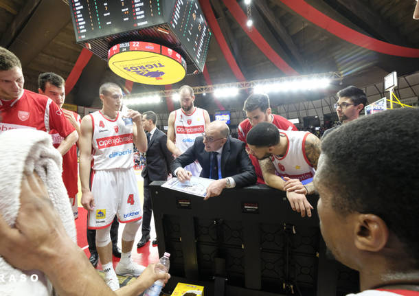 Openjobmetis Varese - Sidigas Avellino 82-75