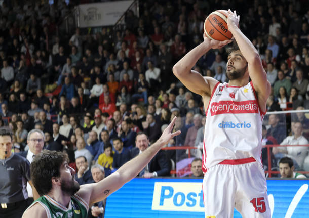 Openjobmetis Varese - Sidigas Avellino 82-75