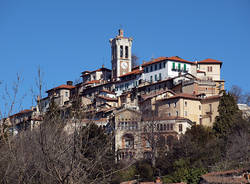 Sacro Monte in primo piano