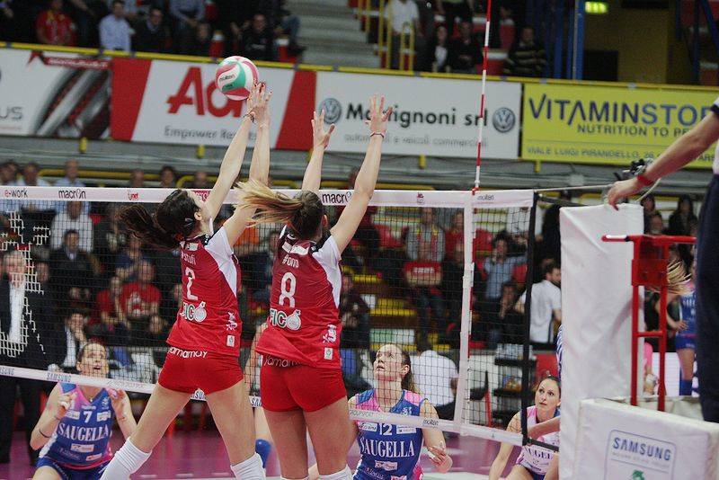 Gara3 - Uyba Busto Arsizio-Saugella Team Monza 3-0