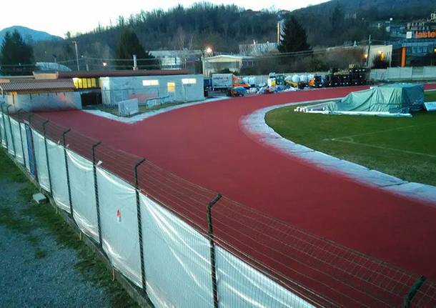 La pista di atletica si rifà il look