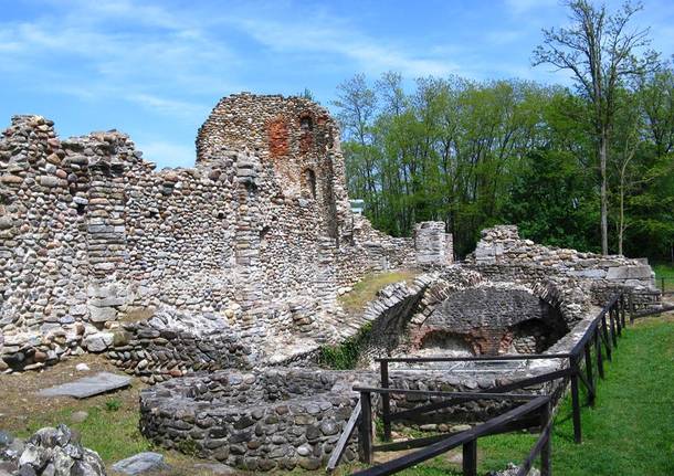 Castelli e torri medievali della provincia di Varese