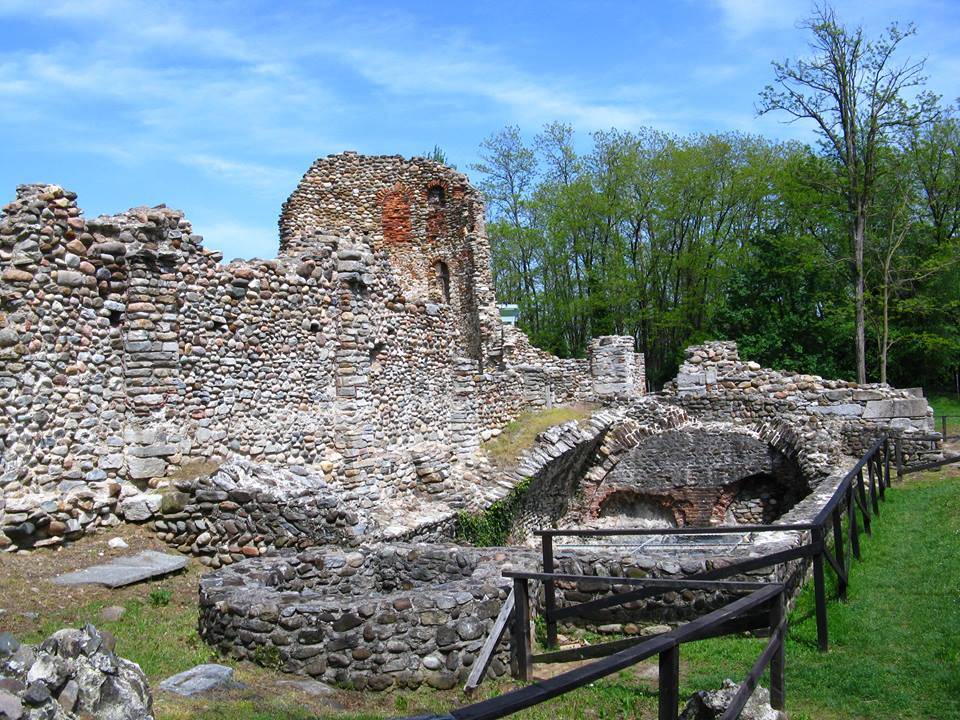 Castelli e torri medievali della provincia di Varese